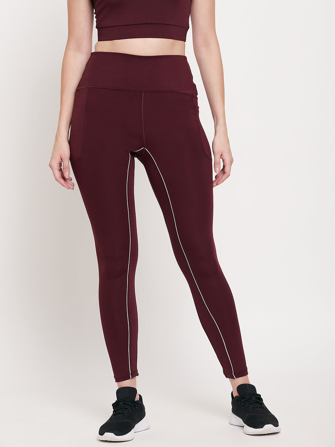 Women Wine & White Lining Slim Fit Rapid-Dry Antimicrobial Legging