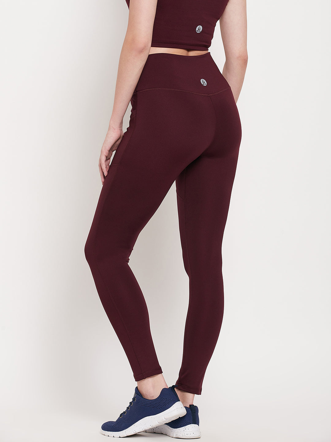 Women dark red Slim Fit Rapid-Dry Antimicrobial legging