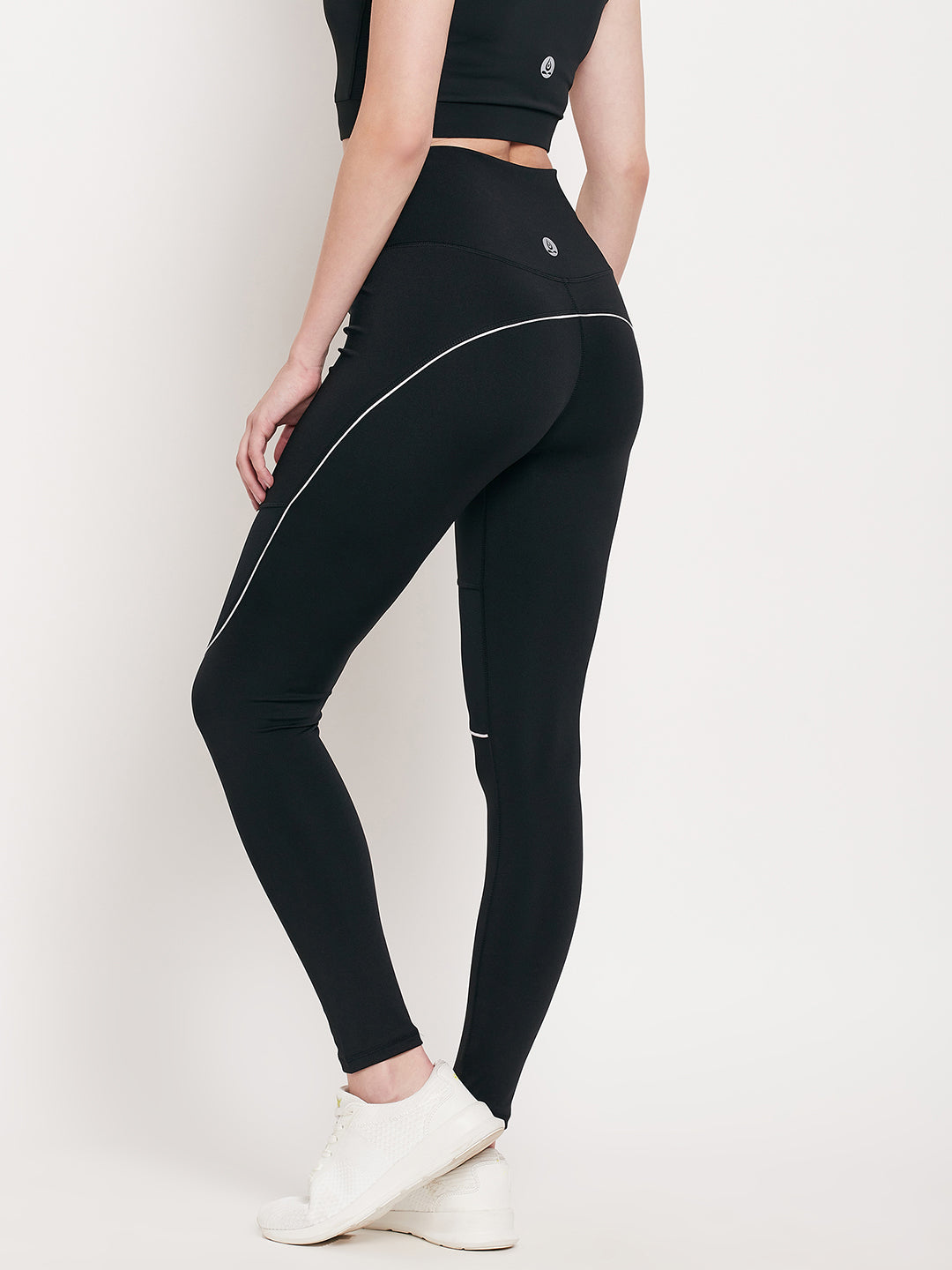 Women Black & White Strip Silver Slim Fit Rapid-Dry Antimicrobial Legging